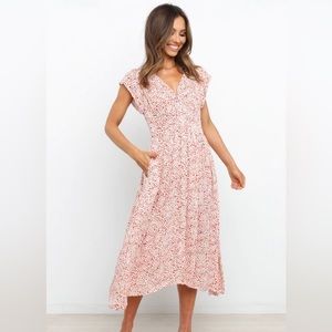 Petal & Pup Evella Midi Dress button detail pockets M rust